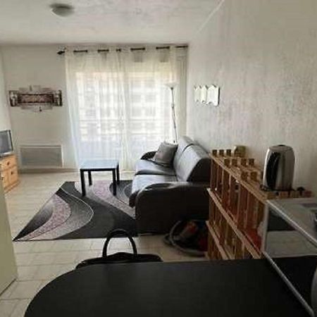 Beau Studio , Ensoleille, Wifi, Etage 5 Ascenceur Apartamento Marselha Exterior foto