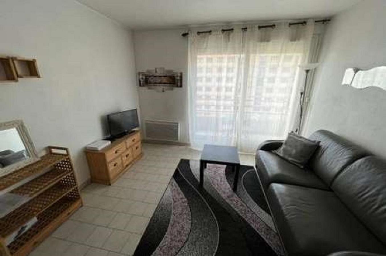 Beau Studio , Ensoleille, Wifi, Etage 5 Ascenceur Apartamento Marselha Exterior foto