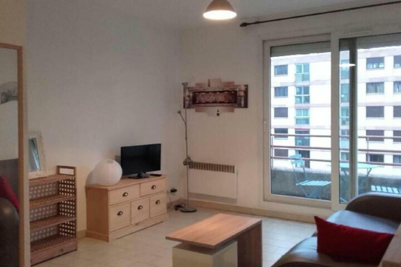 Beau Studio , Ensoleille, Wifi, Etage 5 Ascenceur Apartamento Marselha Exterior foto